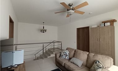 CONDADO DEL REY / ALTOS DEL PARQUE / 264M / 3 HABITACION / 2 PARKING