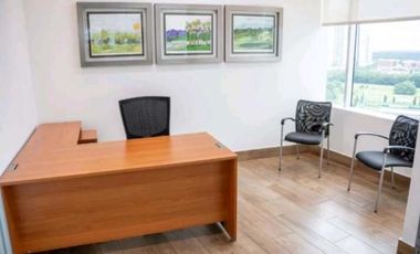 OFICINA EN COSTA DEL ESTE EN PLAZA DEL ESTE  AMOBLADA 340M2