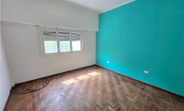 Chalet 4 amb (Corrientes 4300)