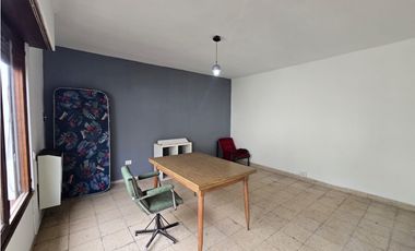 Chalet 4 amb (Corrientes 4300)