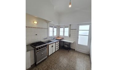 Chalet 4 amb (Corrientes 4300)
