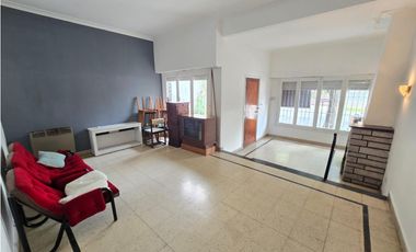 Chalet 4 amb (Corrientes 4300)