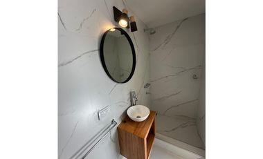 4 AMBIENTES A LA CALLE - BALCÓN Y COCHERA  - SAN LUIS 1700