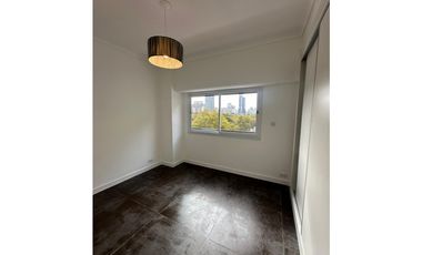 4 AMBIENTES A LA CALLE - BALCÓN Y COCHERA  - SAN LUIS 1700