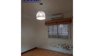 Casa en G. Catan, Calle: Sunchales Nº 4253