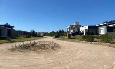 LOTE EN VENTA EN COSTA ESMERALDA - ECUESTRE 355