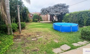 Casa en venta c/ cochera en 9 de Julio