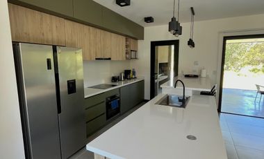 ALQUILER TEMPORAL - Casa Potrerillo de Larreta, Lote 9 Polígono 412