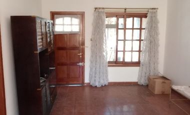 Casa en venta en Quilmes Este