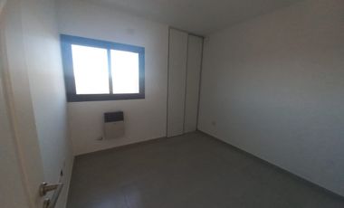 Casa en venta c/ cochera en La Hornilla