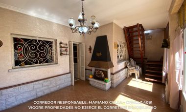 Chalet en venta c/ cochera en Burzaco