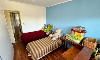 CASA 5 AMBIENTES EN VENTA TEMPERLEY CON JARDIN