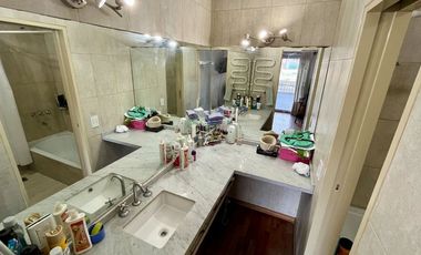 CASA 5 AMBIENTES EN VENTA TEMPERLEY CON JARDIN