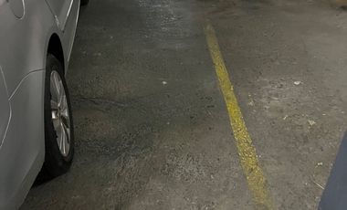 Cochera en venta en Martinez