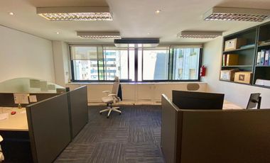 Oficina AAA alquiler Retiro con cochera