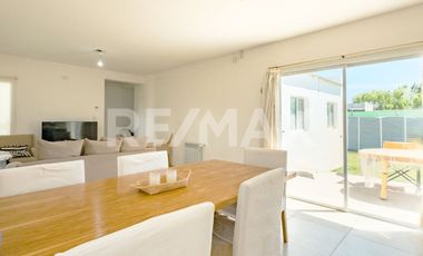 Los Sauces - Fernandez Oro