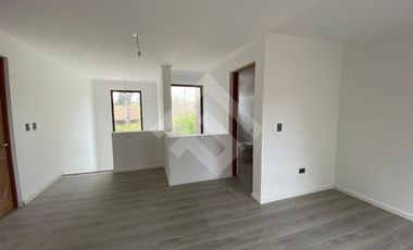 Casa en Arriendo en Centro Isla de Maipo
