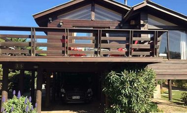 Casa en Venta en Pichidangui