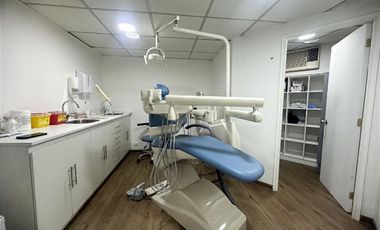 Oficina en Arriendo en Luis Thayer Ojeda / Costanera Center