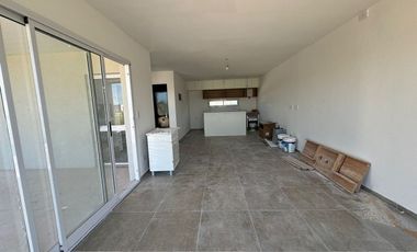 VENTA CASA 4 AMBIENTES LAGUNA AZUL A ESTRENAR