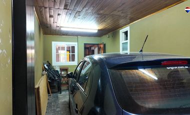 VENTA CASA  3 AMB LOCAL ,TALLER Y COCHERA DOMINICO