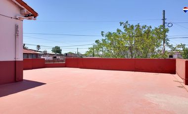 VENTA CASA  3 AMB LOCAL ,TALLER Y COCHERA DOMINICO