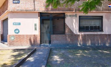VENTA CASA  3 AMB LOCAL ,TALLER Y COCHERA DOMINICO