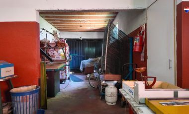 VENTA CASA  3 AMB LOCAL ,TALLER Y COCHERA DOMINICO