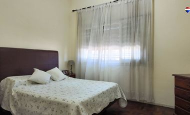 VENTA CASA  3 AMB LOCAL ,TALLER Y COCHERA DOMINICO