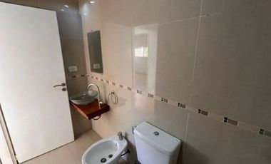 Duplex de 4 ambientes amplio y luminoso