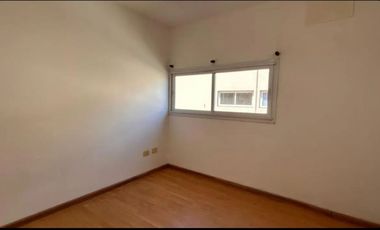 Duplex de 4 ambientes amplio y luminoso