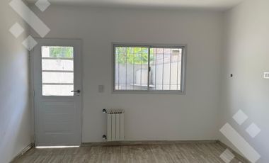 VENTA DUPLEX (A ESTRENAR) 2 DORMITORIOS - B° AYRES DEL LIMAY, PLOTTIER