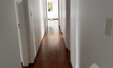 Venta casa 4 dom. estudio, quincho, piscina, Calle Los Cipreses Barrio Rio Grande.- Neuquén cap.-