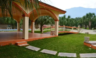 Quinta en venta en La Boca, Santiago, Nuevo León