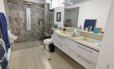 VENTA de CASAS en MedellÃ­n