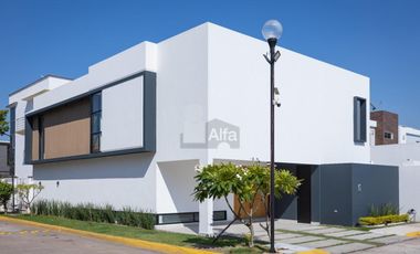 Casa en venta en Residencial San Ángel