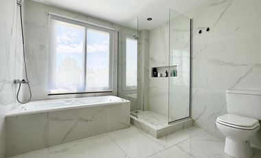 Casa en venta barrio Lagos de Canning