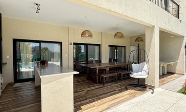 Casa en venta barrio Lagos de Canning