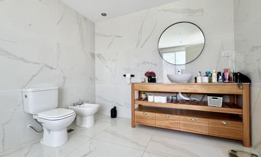 Casa en venta barrio Lagos de Canning