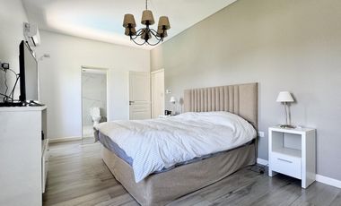 Casa en venta barrio Lagos de Canning