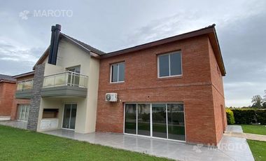 DEPARTAMENTO EN DUPLEX EN VENTA EN COMPLEJO ALTOS DE MASCHWITZ - MAROTO PROPIEDADES
