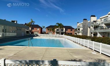 DEPARTAMENTO EN DUPLEX EN VENTA EN COMPLEJO ALTOS DE MASCHWITZ - MAROTO PROPIEDADES