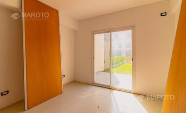 DEPARTAMENTO EN DUPLEX EN VENTA EN COMPLEJO ALTOS DE MASCHWITZ - MAROTO PROPIEDADES