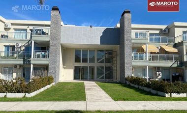 DEPARTAMENTO EN DUPLEX EN VENTA EN COMPLEJO ALTOS DE MASCHWITZ - MAROTO PROPIEDADES