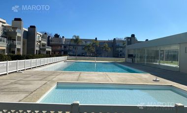 DEPARTAMENTO EN DUPLEX EN VENTA EN COMPLEJO ALTOS DE MASCHWITZ - MAROTO PROPIEDADES