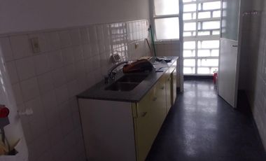 Departamento en Temperley Este