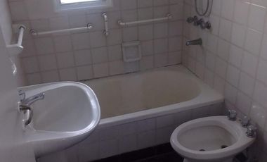 Departamento en Temperley Este