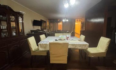 Casa en  Venta Zonificación Comercial en Avenida en Sam Juan de Miraflores