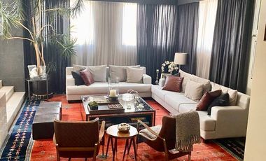 Casa en VENTA y RENTA adentro de Lomas Country con jardín (sin amueblar)