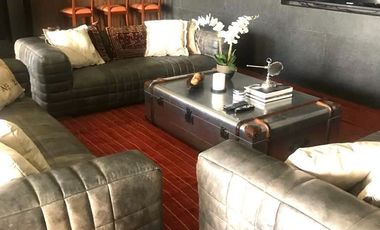 Casa en VENTA y RENTA adentro de Lomas Country con jardín (sin amueblar)